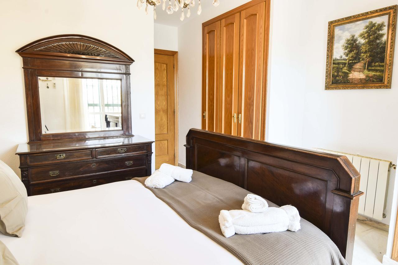 Letmalaga West Beach Екстер'єр фото