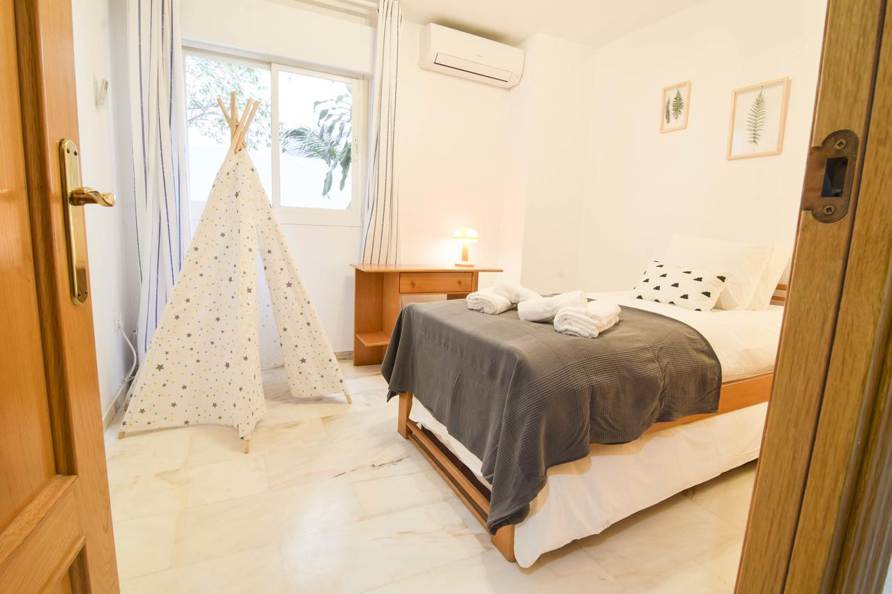 Letmalaga West Beach Екстер'єр фото