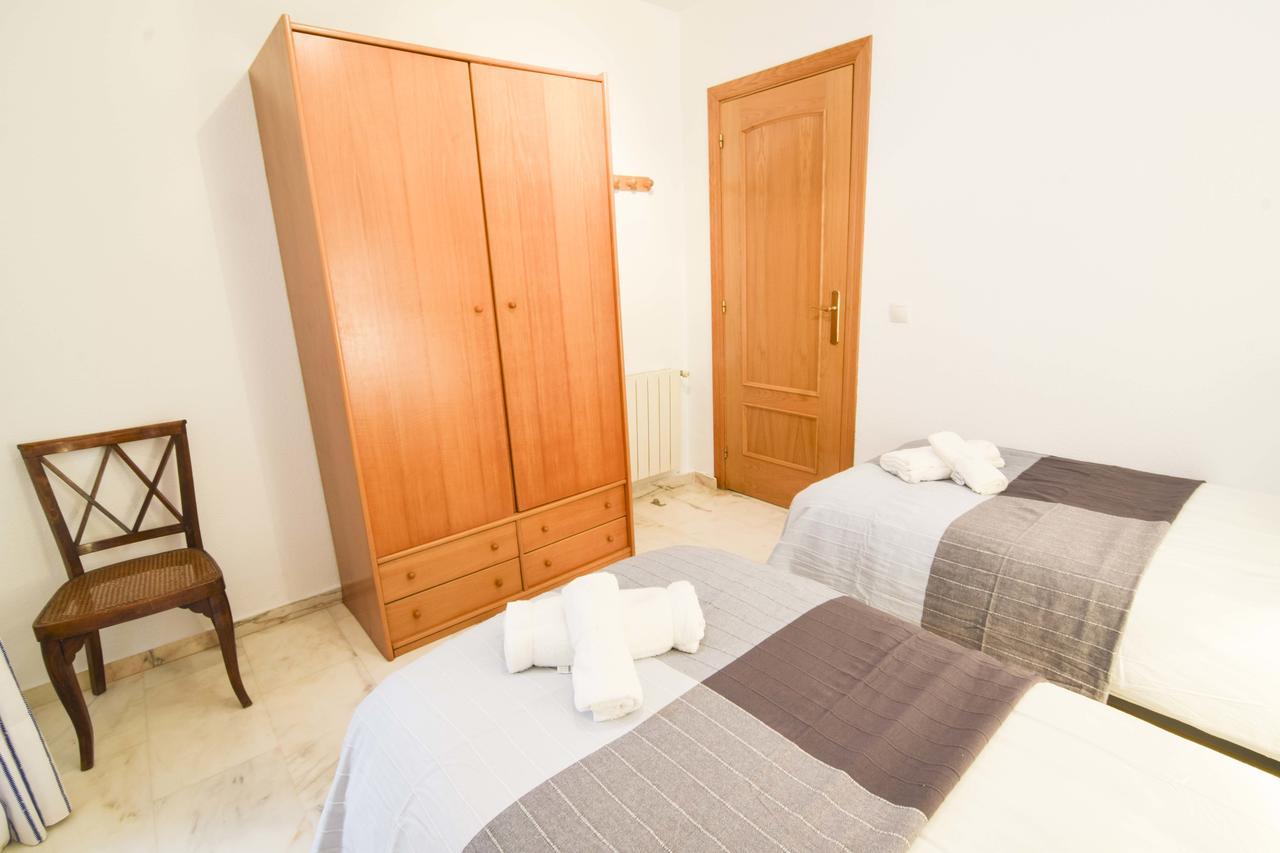 Letmalaga West Beach Екстер'єр фото
